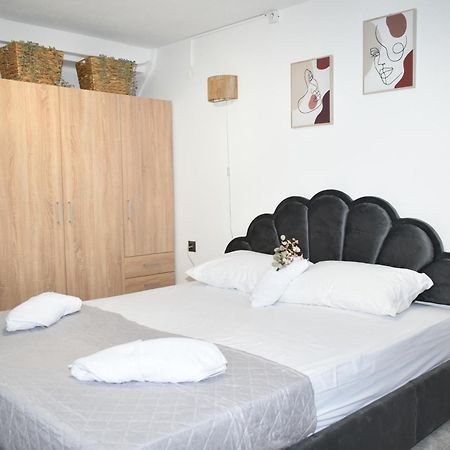 Ni & Νa Apartment Alexandroúpolis Ngoại thất bức ảnh